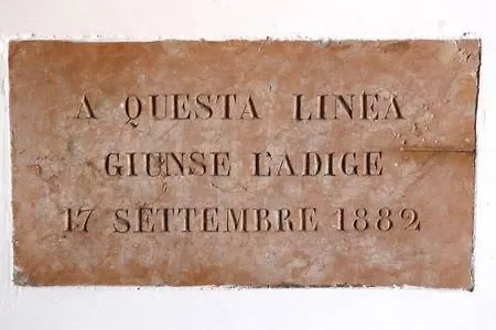Apartment Di Punto In Bianco Home Verona