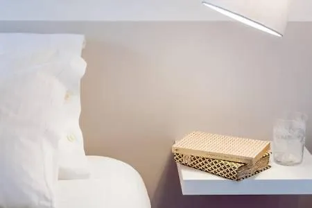 Appartamento Di Punto In Bianco Home Verona